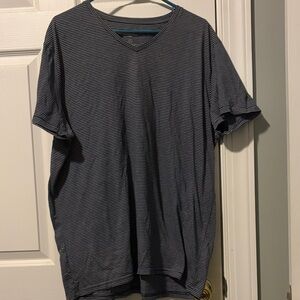 Goodfellow & Co Men's V-Neck Striped Tee - Black and White
